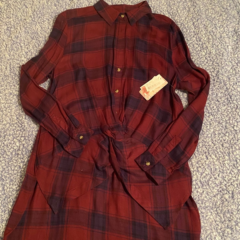 Chelsea and Violet flannel top 🦋